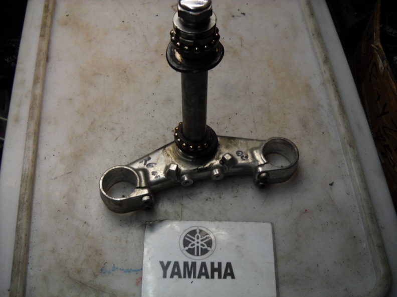 CROCERA FORCELLA YAMAHA YZF R6 00