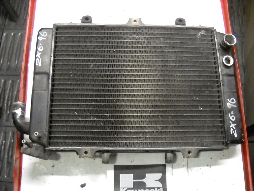 RADIATORE ACQUA KAWASAKI ZX 6  96