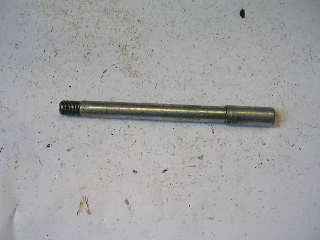 PERNO RUOTA ANTERIORE APRILIA PEGASO 650 96