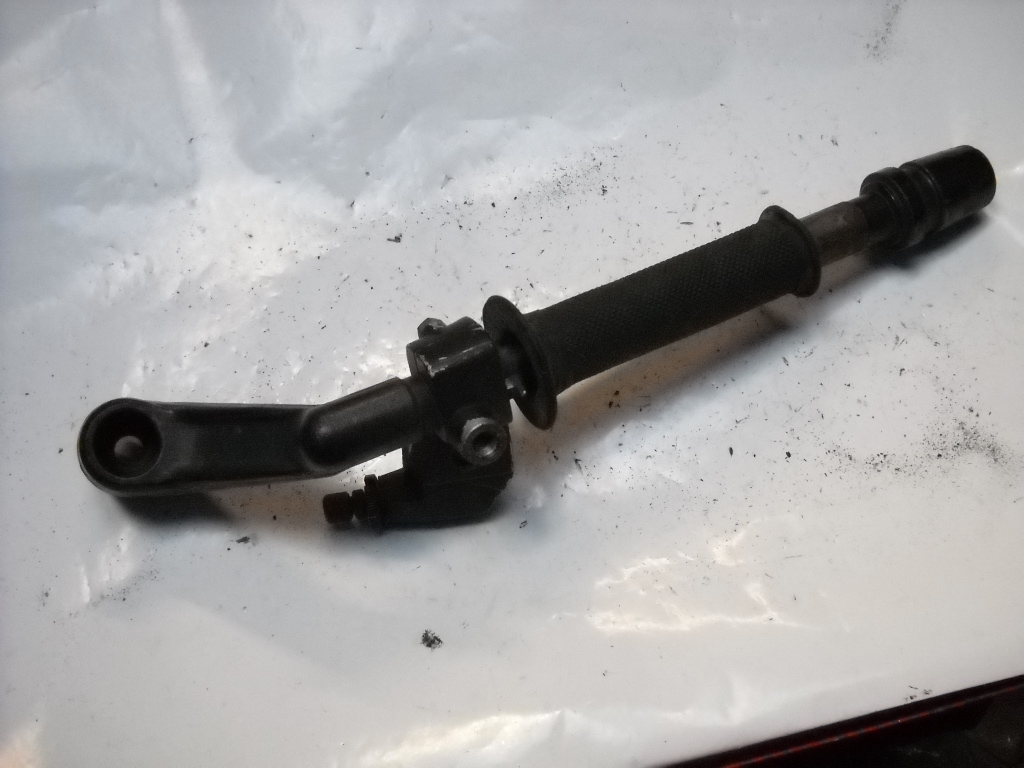 SEMIMANUBRIO  YAMAHA RICAMBI MISTI XJ 600-XJ 750 -XJ 900