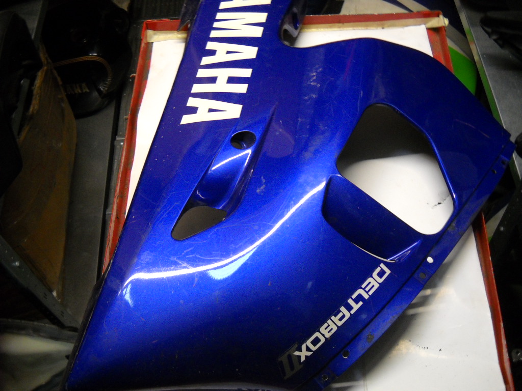 CARENA YZF R6 99-02