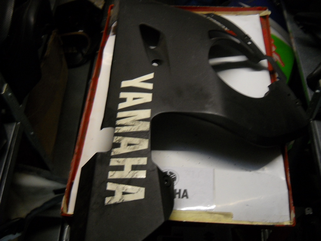 CARENA YZF R6 99-02
