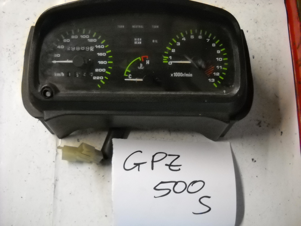 CRUSCOTTO STRUMENTAZIONE KAWASAKI GPZ 500 S