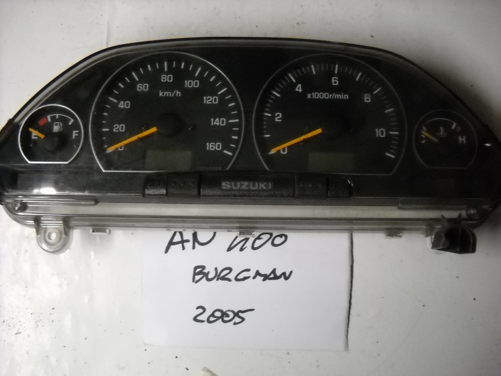 CRUSCOTTO STRUMENTAZIONE SUZUKI AN 400 BURGMAN 05