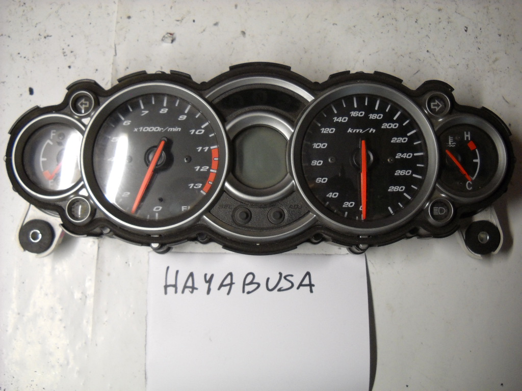 CRUSCOTTO STRUMENTAZIONE SUZUKI GSX 1340 HAYABUSA