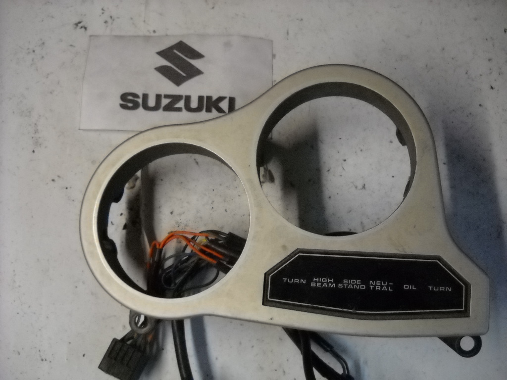 CRUSCOTTO STRUMENTAZIONE SUZUKI GSX