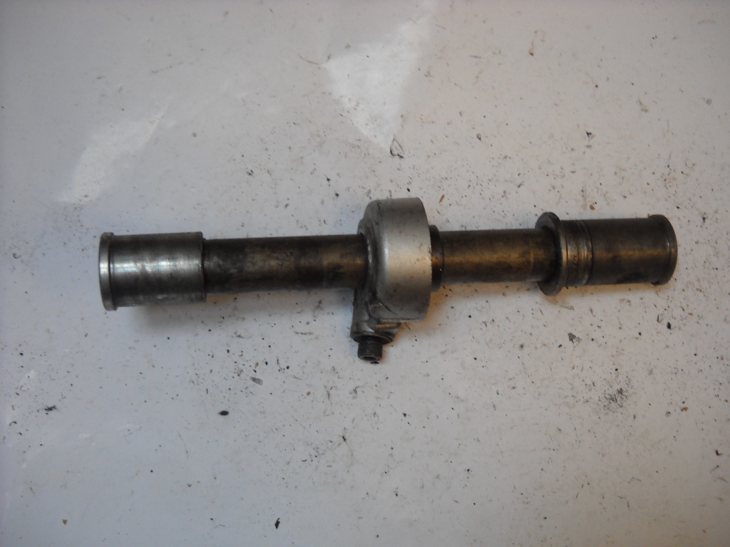 PERNO RUOTA ANTERIORE  KAWASAKI ZXR 750 89-95