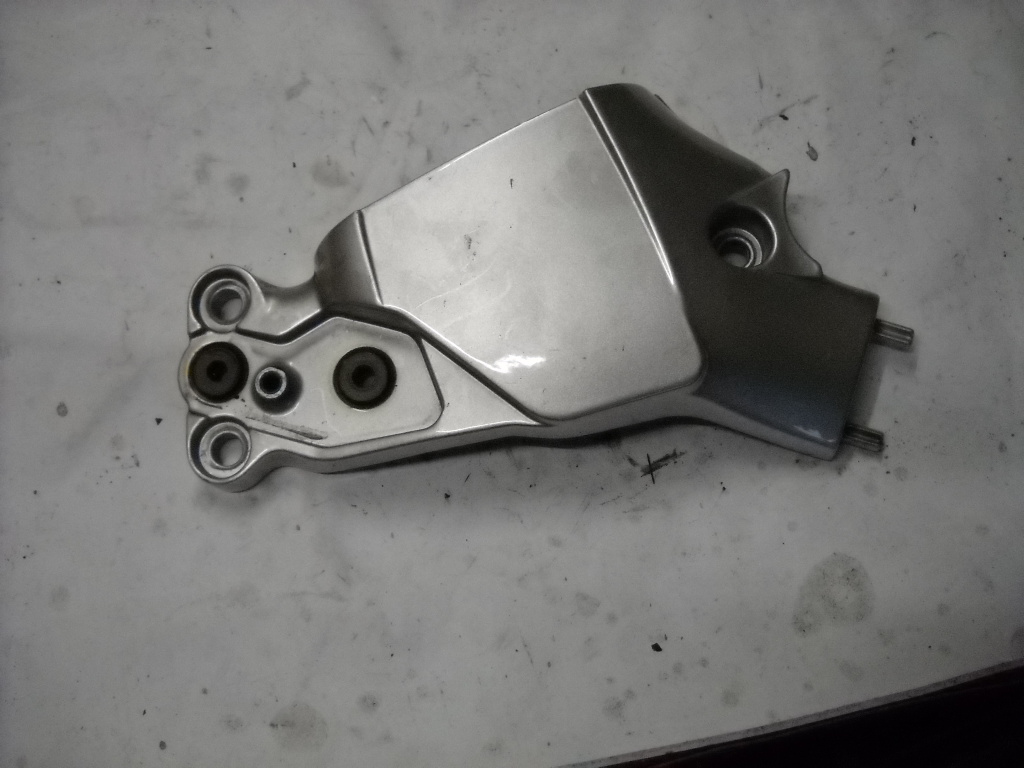 PLASTICA CARENA  YAMAHA BT BULLDOG 1100  02-06
