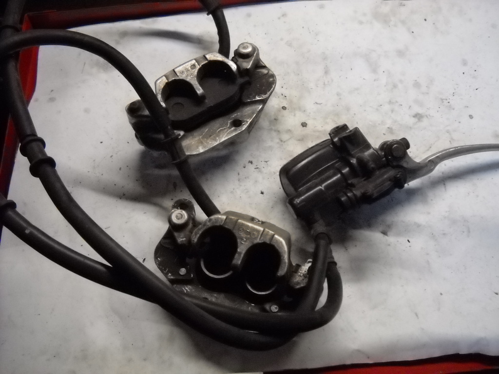 PINZE FRENO ANTERIORI POMPA YAMAHA XJ 900 DIVERSION 95-01