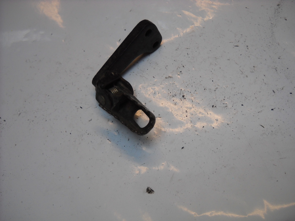 SUPPORTO PEDANA SINISTRO YAMAHA XT 600 91-94