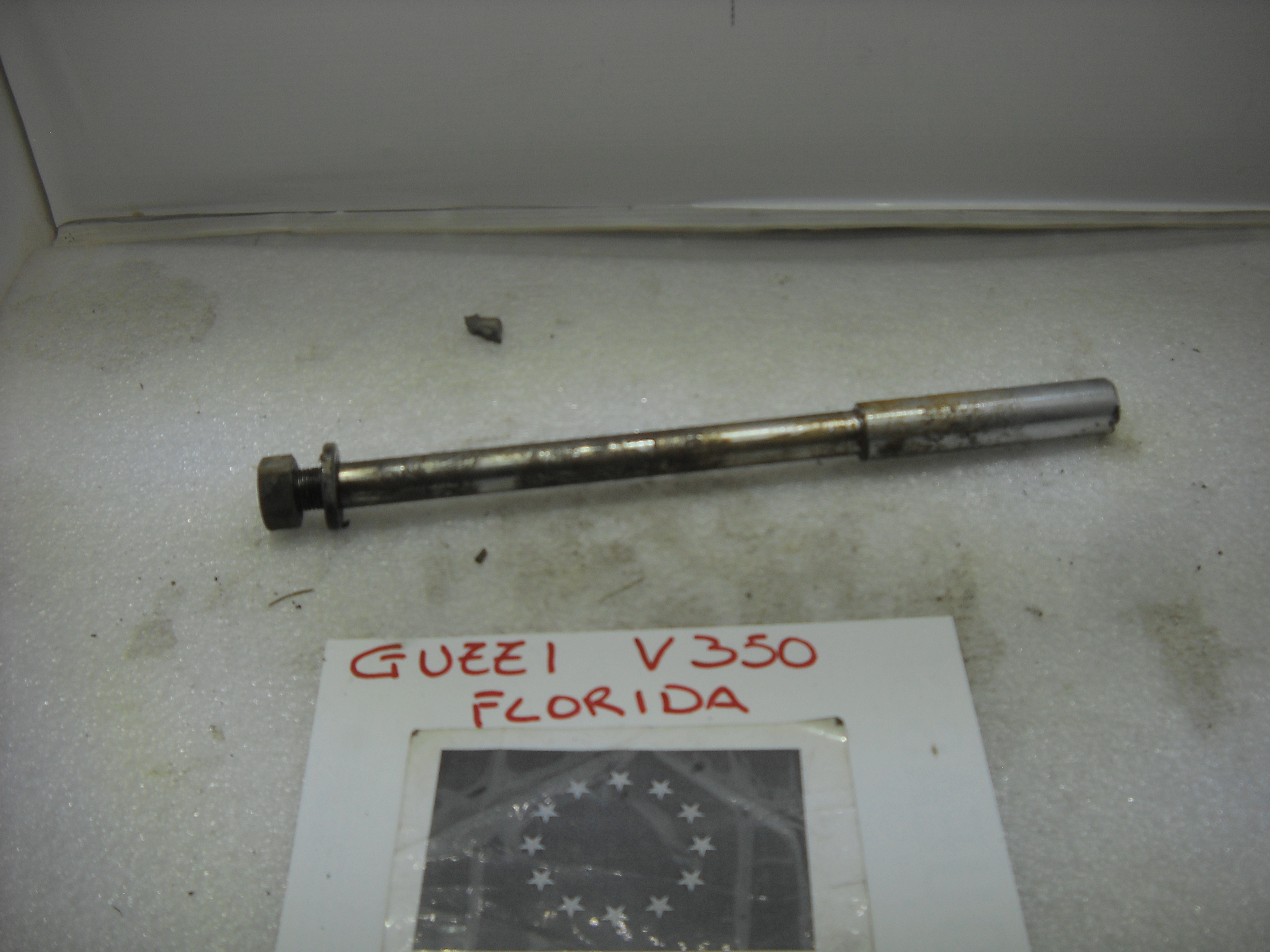 PERNO RUOTA MOTO GUZZI FLORIDA V35